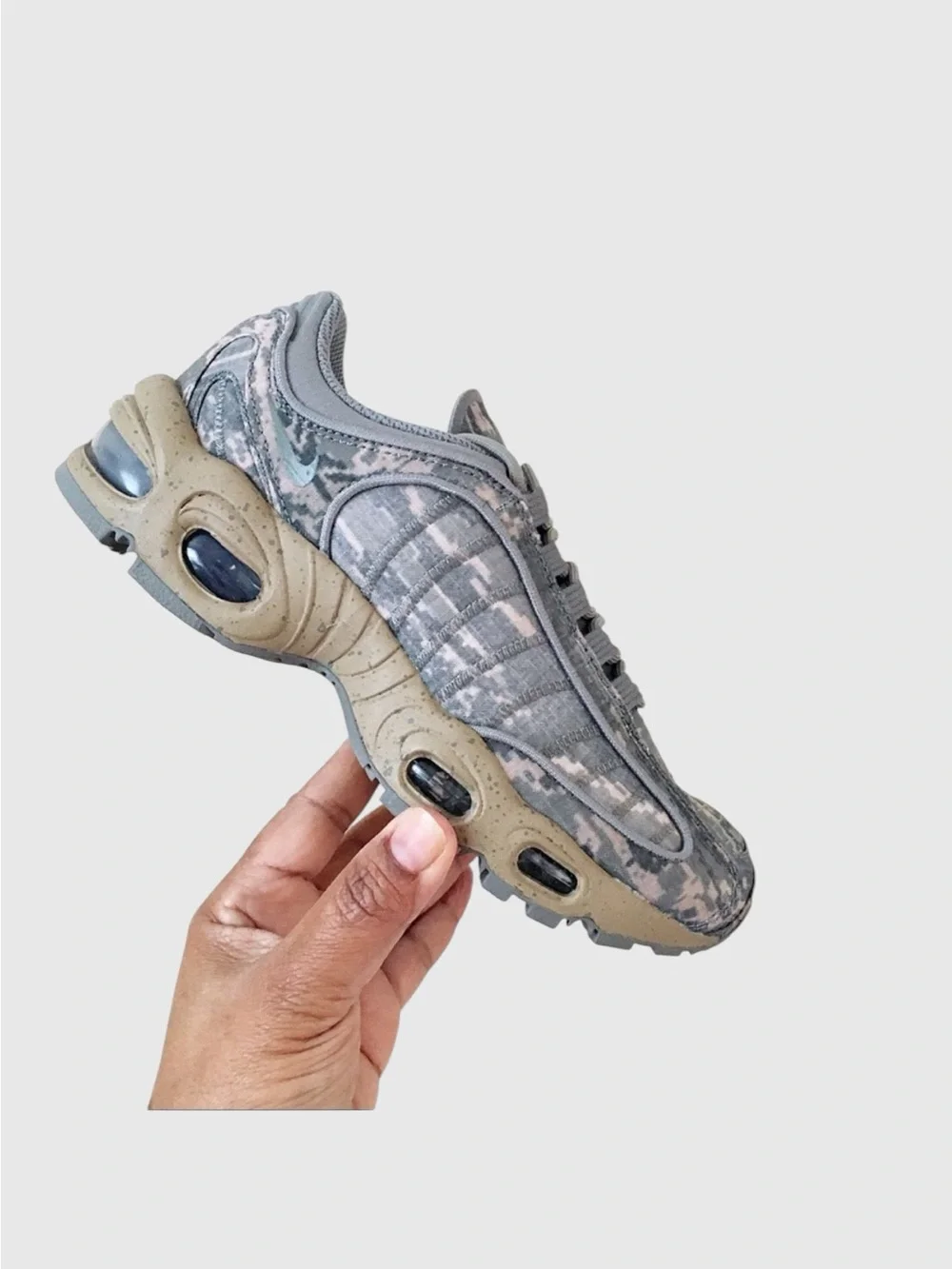 Nike Air Max Tailwind IV SP Digi Camo Sneakers  Size 10 Men / 11.5 Women